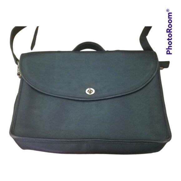 Coach Handbags - Coach Vintage Regency Leather Brief Laptop